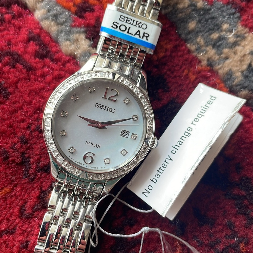 SEIKO Solar Core Diamond Watch - Picture 3 of 13